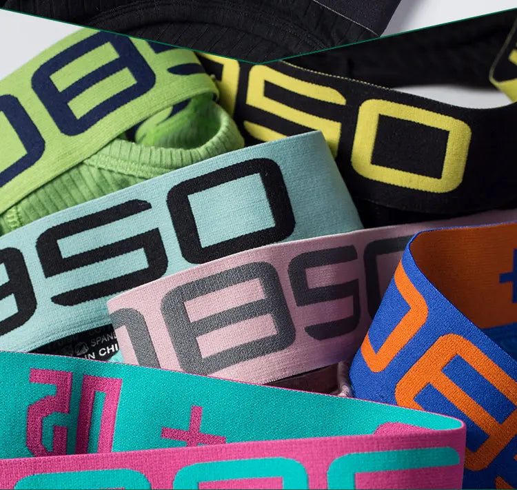 0850 Take a Peek Briefs