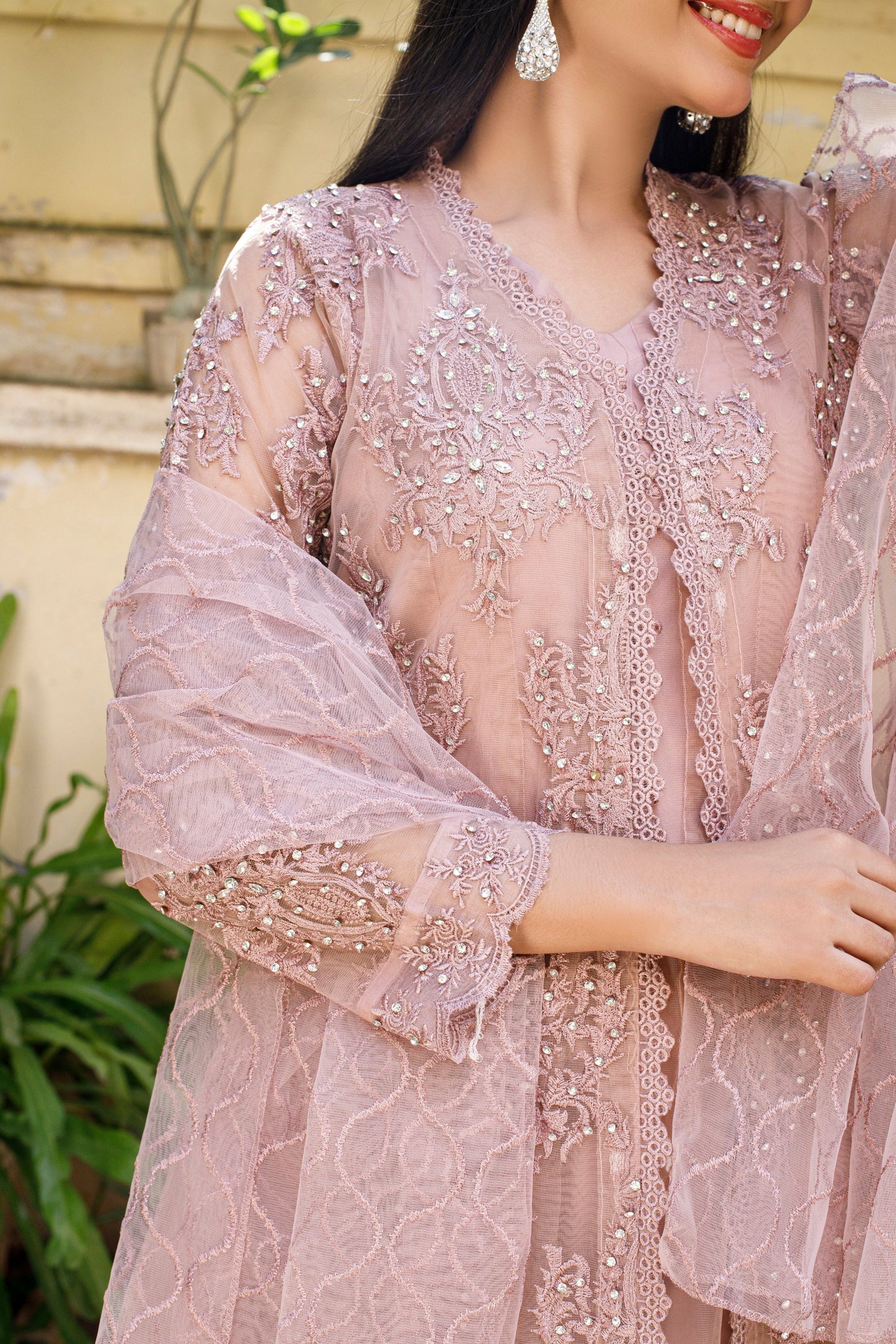 Mona - K-148-12202403