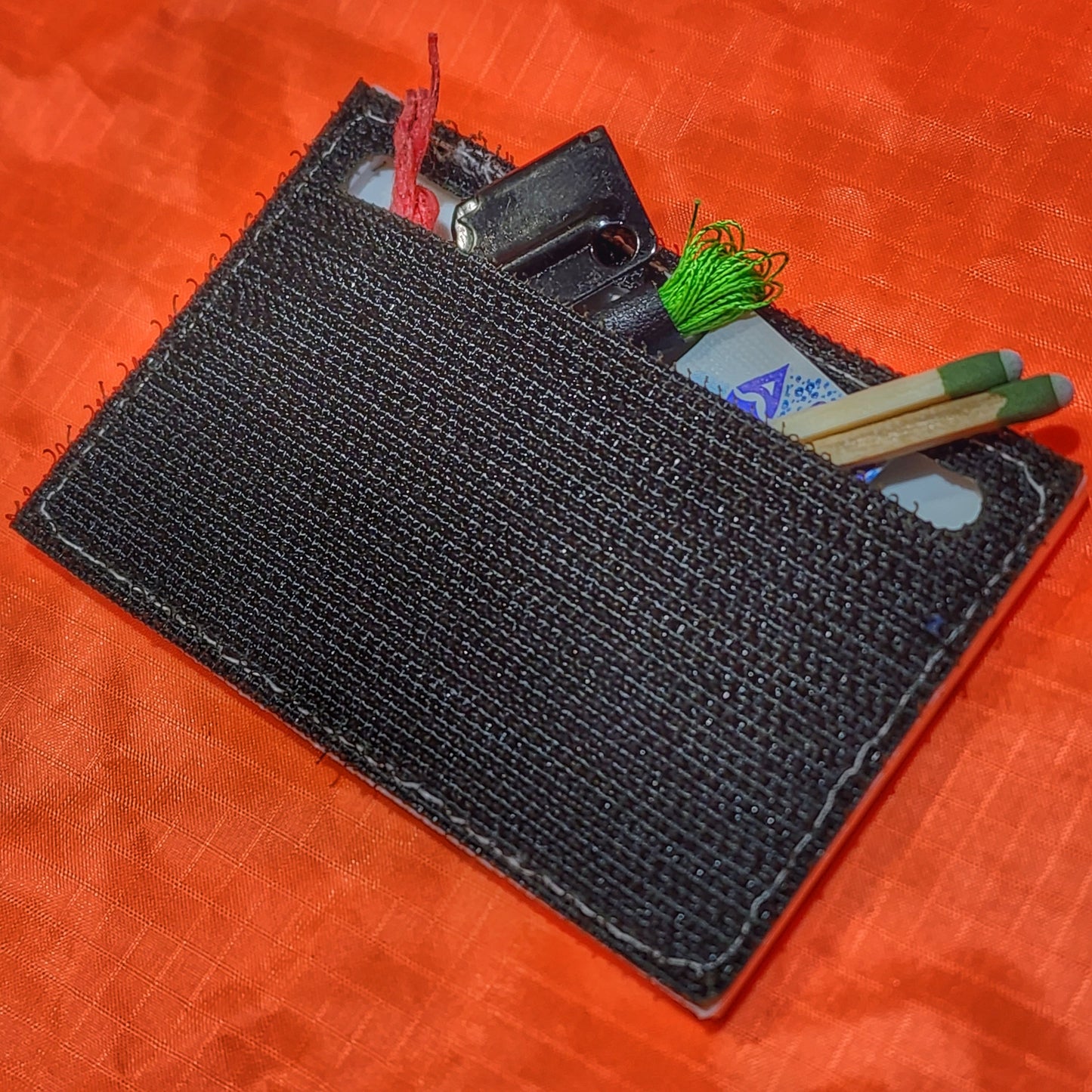 Storage Pocket Patch: "Foraging Guide", a Plants and Edibles Quick Identification Reference