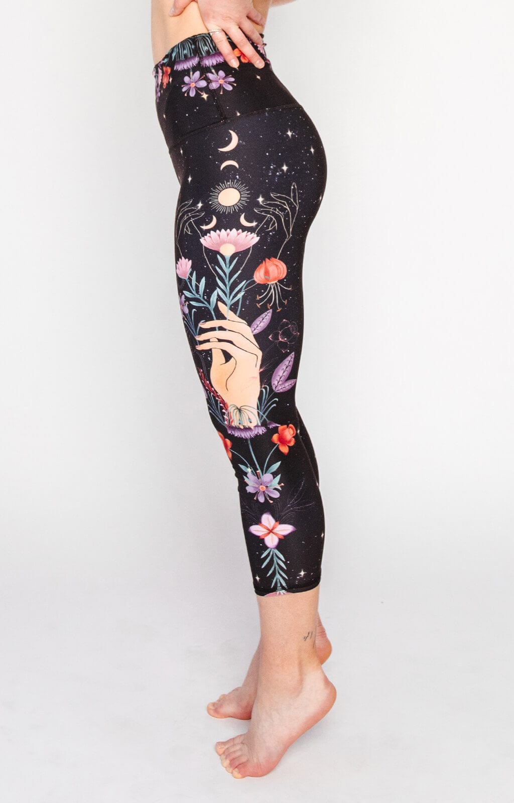 Capri Legging - Celestial Timing - Concordia Style Boutique
