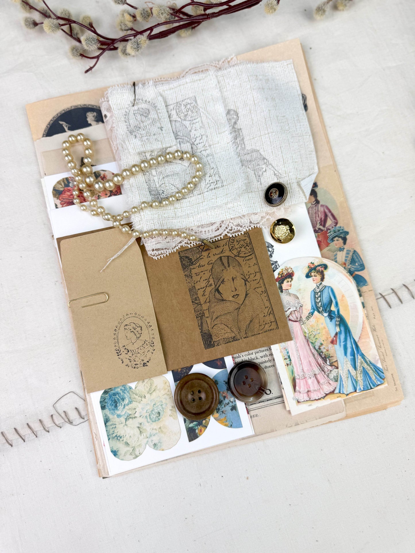 Fashion Ephemera Kit - Concordia Style Boutique