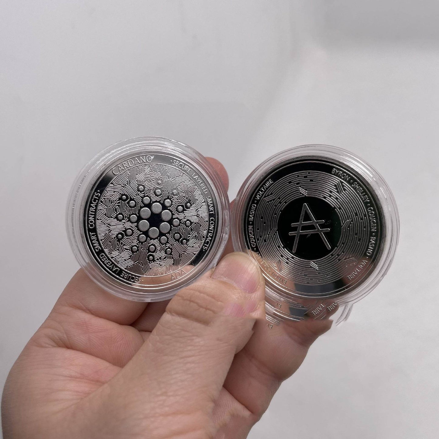 Multi Metal Commemorative Crypto Coin - Concordia Style Boutique