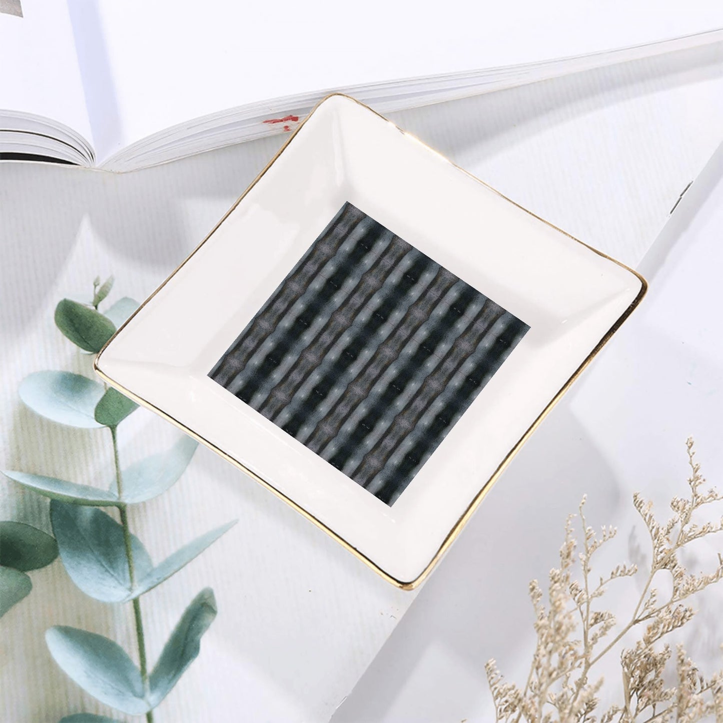 Ceramic Square Dinner Plates Appetizer Plates 1 Pc/2 Pcs/4 Pcs - "The Alien" - Premium Dinner Plates from Concordia Style Boutique - Just $19.38! Shop now at Concordia Style Boutique