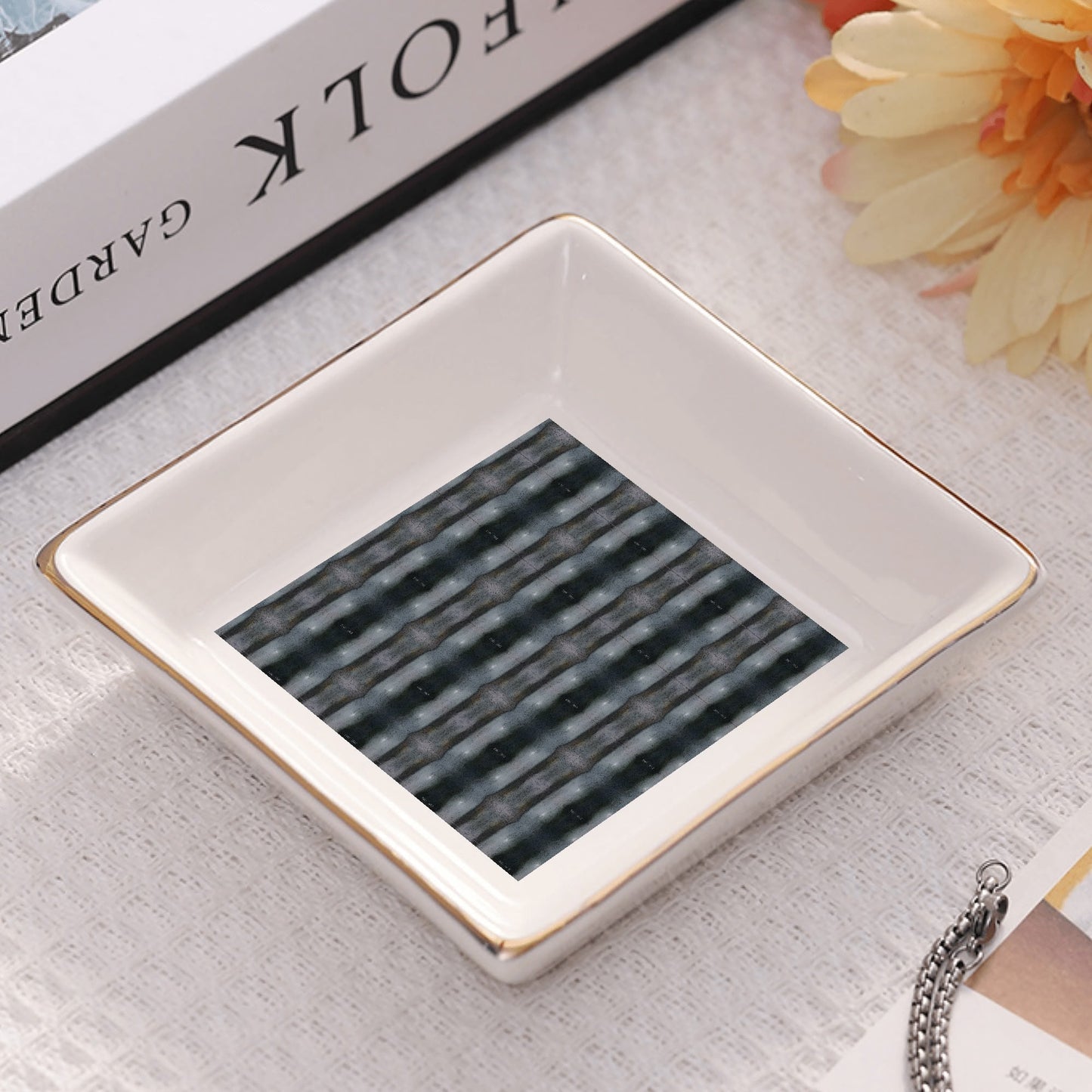 Ceramic Square Dinner Plates Appetizer Plates 1 Pc/2 Pcs/4 Pcs - "The Alien" - Premium Dinner Plates from Concordia Style Boutique - Just $19.38! Shop now at Concordia Style Boutique