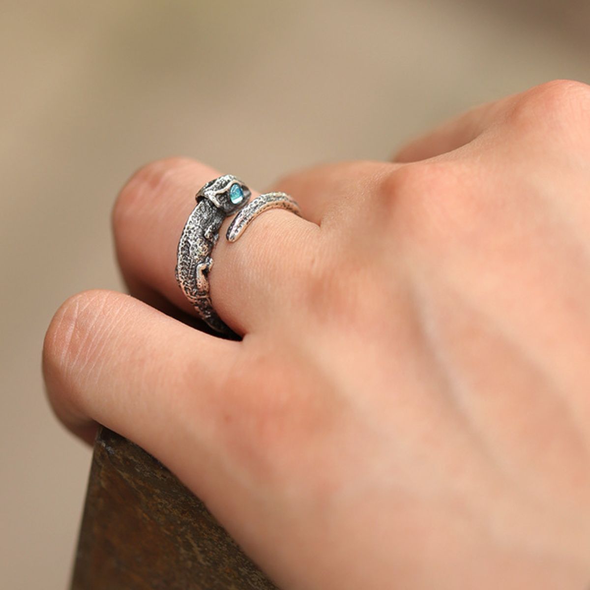 CHAMELEON RING (ADJUSTABLE) - Concordia Style Boutique