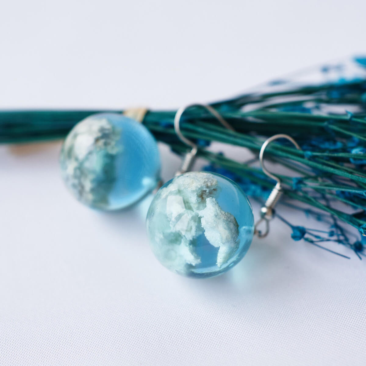 SKY GLOBE EARRINGS (PAIR) - Concordia Style Boutique
