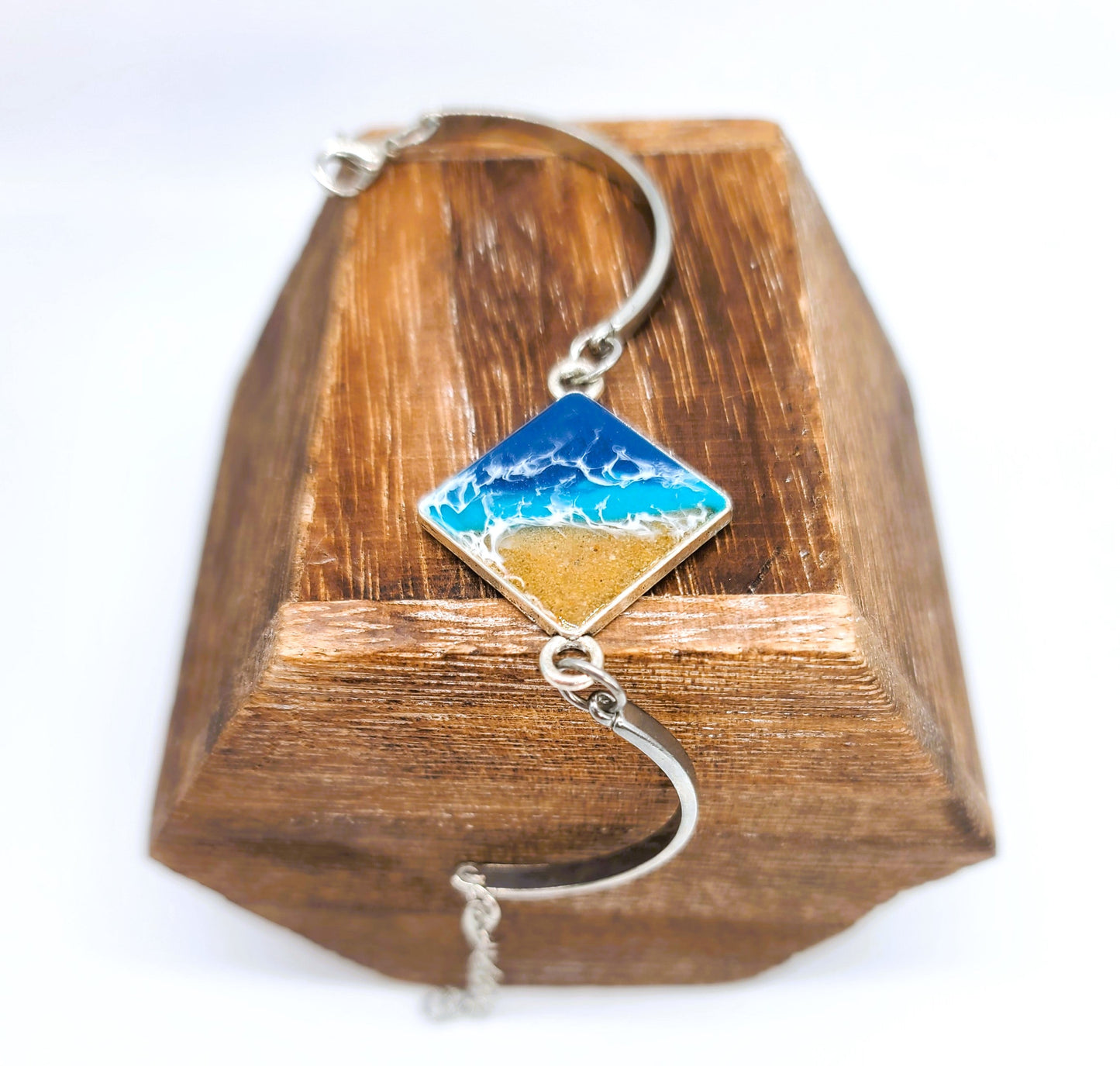 Diamond Shaped Resin Seascape Bracelet