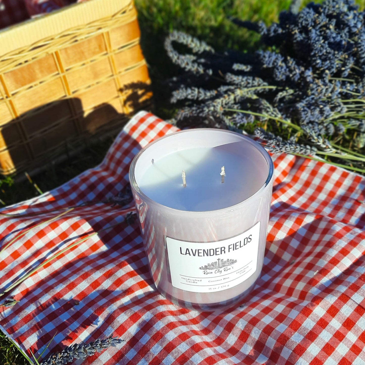 Lavender Fields 13 oz Luxury Candle