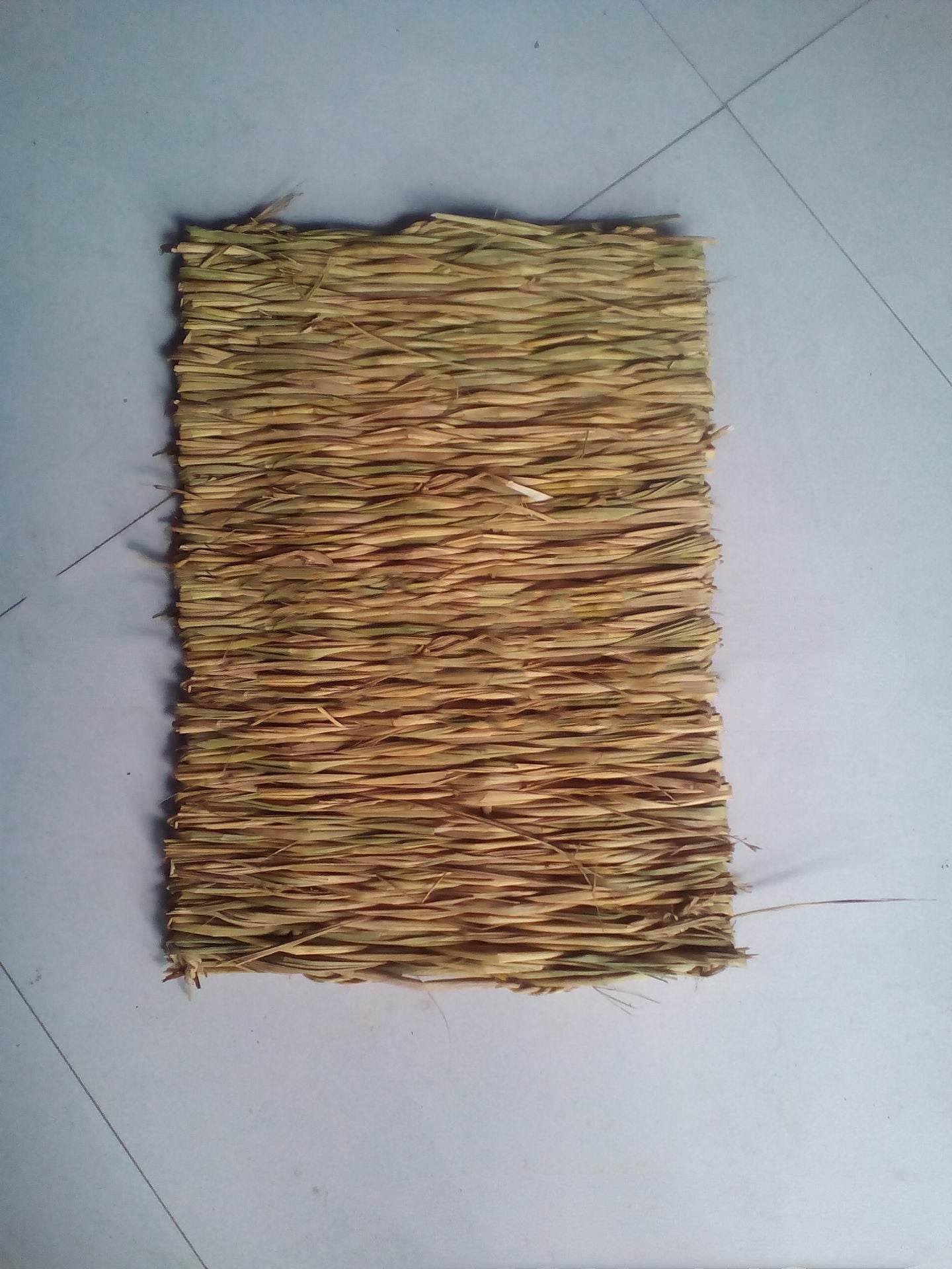 Natural straw mat - Concordia Style Boutique