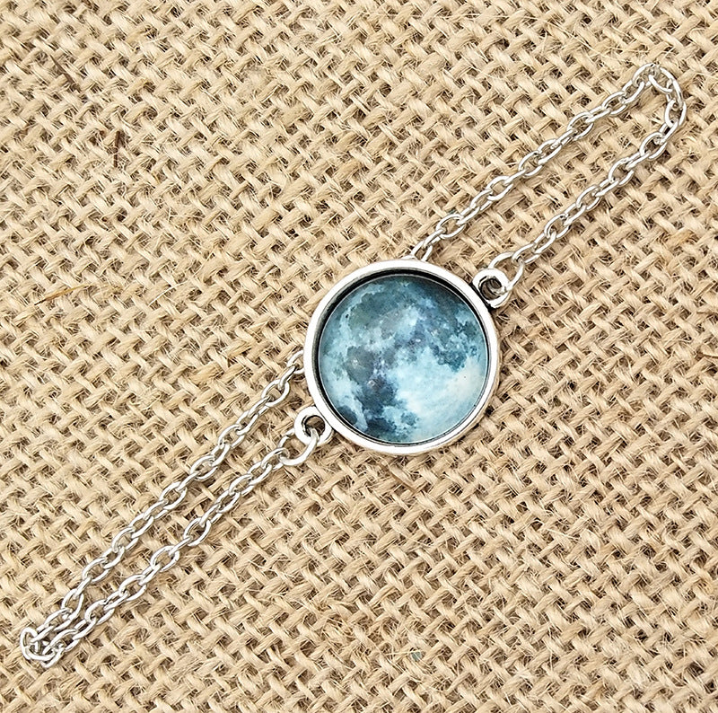 LUMINOUS MOON BRACELET - Concordia Style Boutique