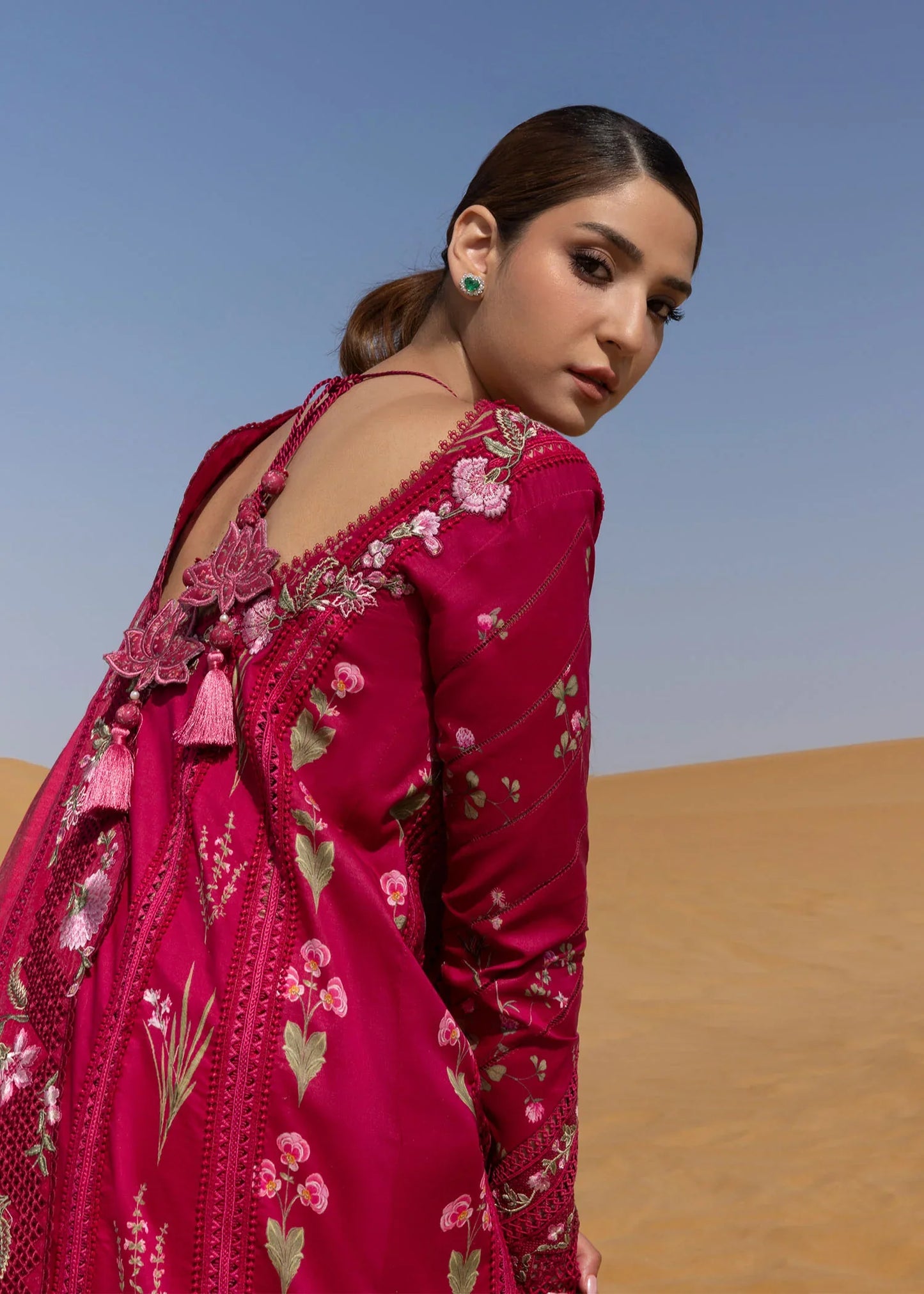 Crimson - D9 A Ruby 03 Piece Lawn