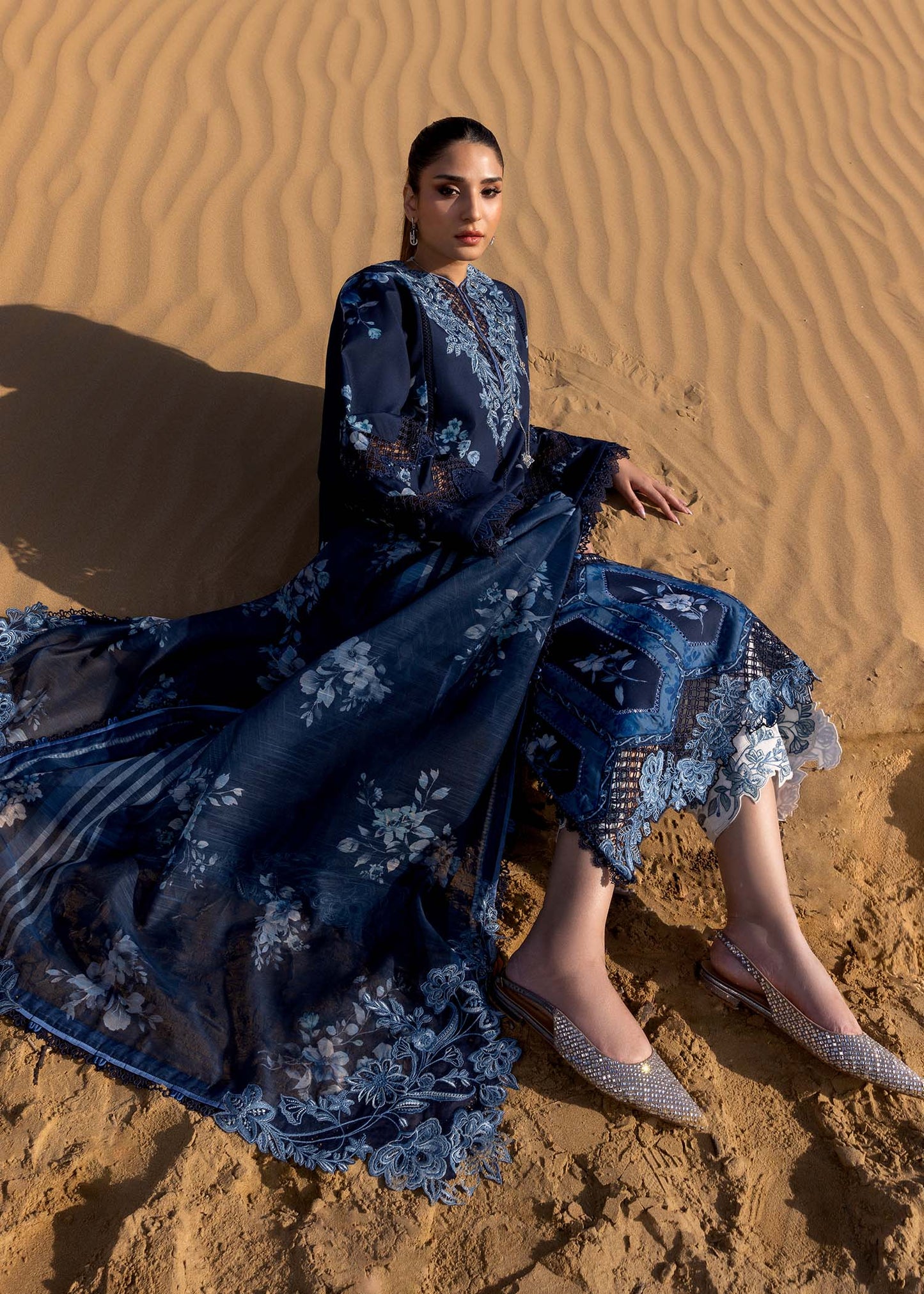 Crimson - D1 B Moonlight Blue 03 Piece Lawn