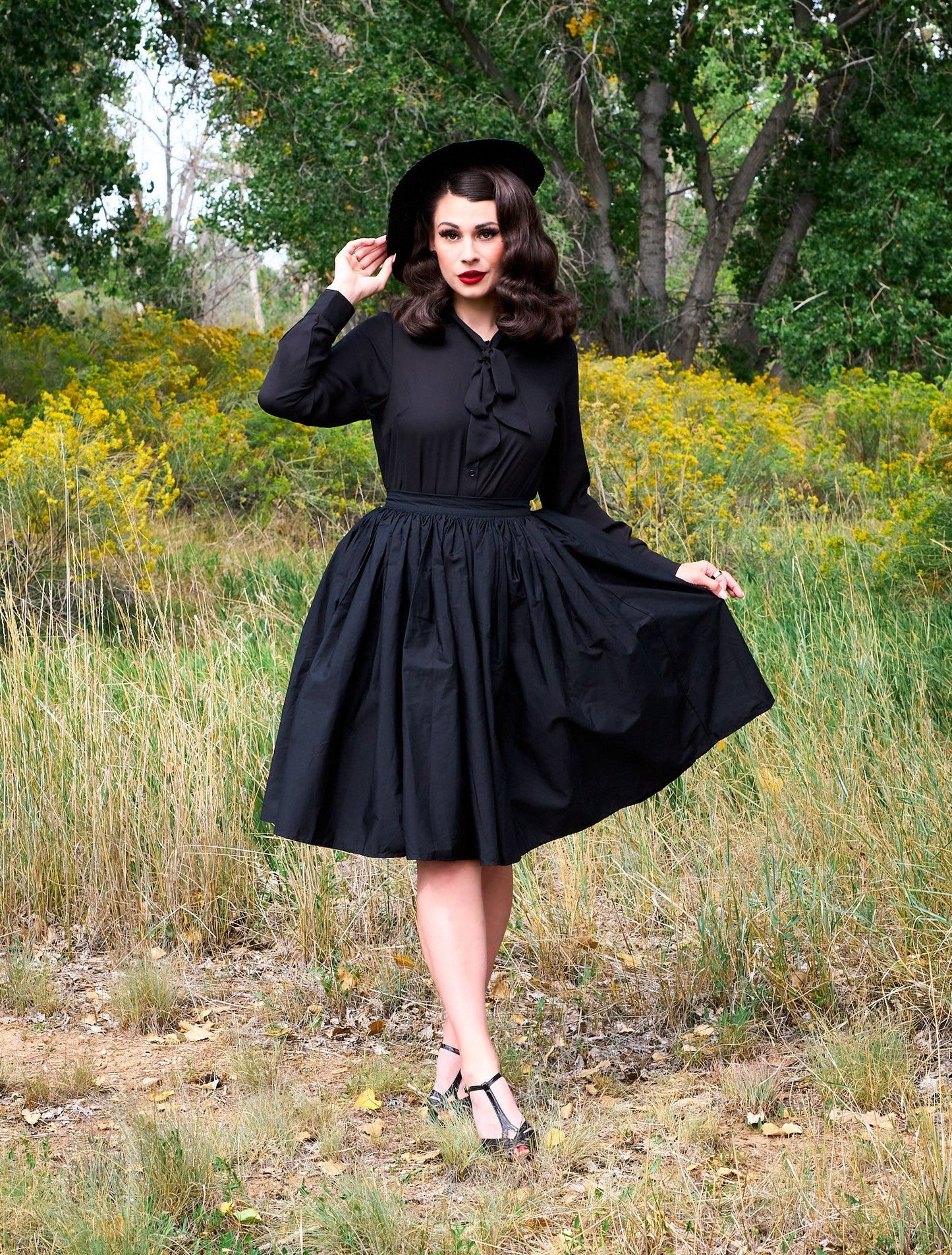 Helen Retro Blouse in Black - Concordia Style Boutique