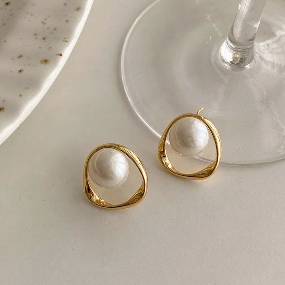 BIG PEARL EARRINGS (PAIR) - Concordia Style Boutique