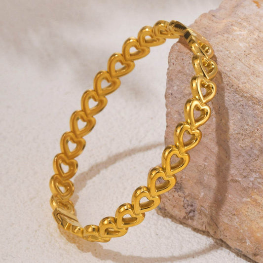 18K Gold-Plated Stainless Steel Heart Bracelet - Concordia Style Boutique