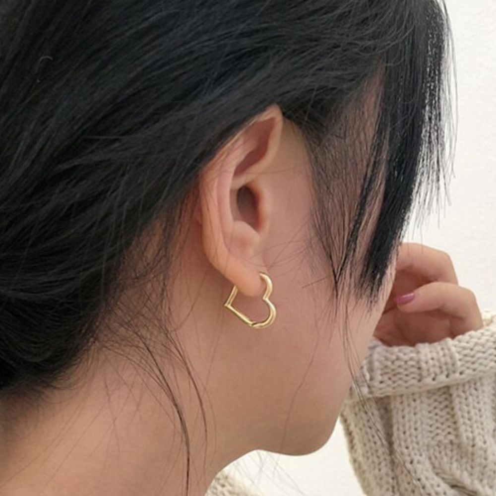 HEART HOOP EARRINGS (PAIR) - Concordia Style Boutique