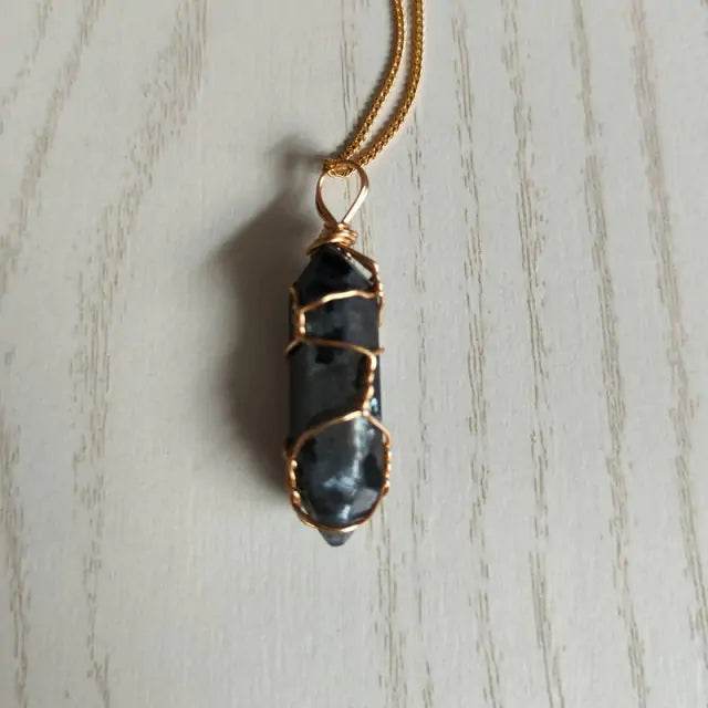 Natural Stone Pendant Necklace - Concordia Style Boutique