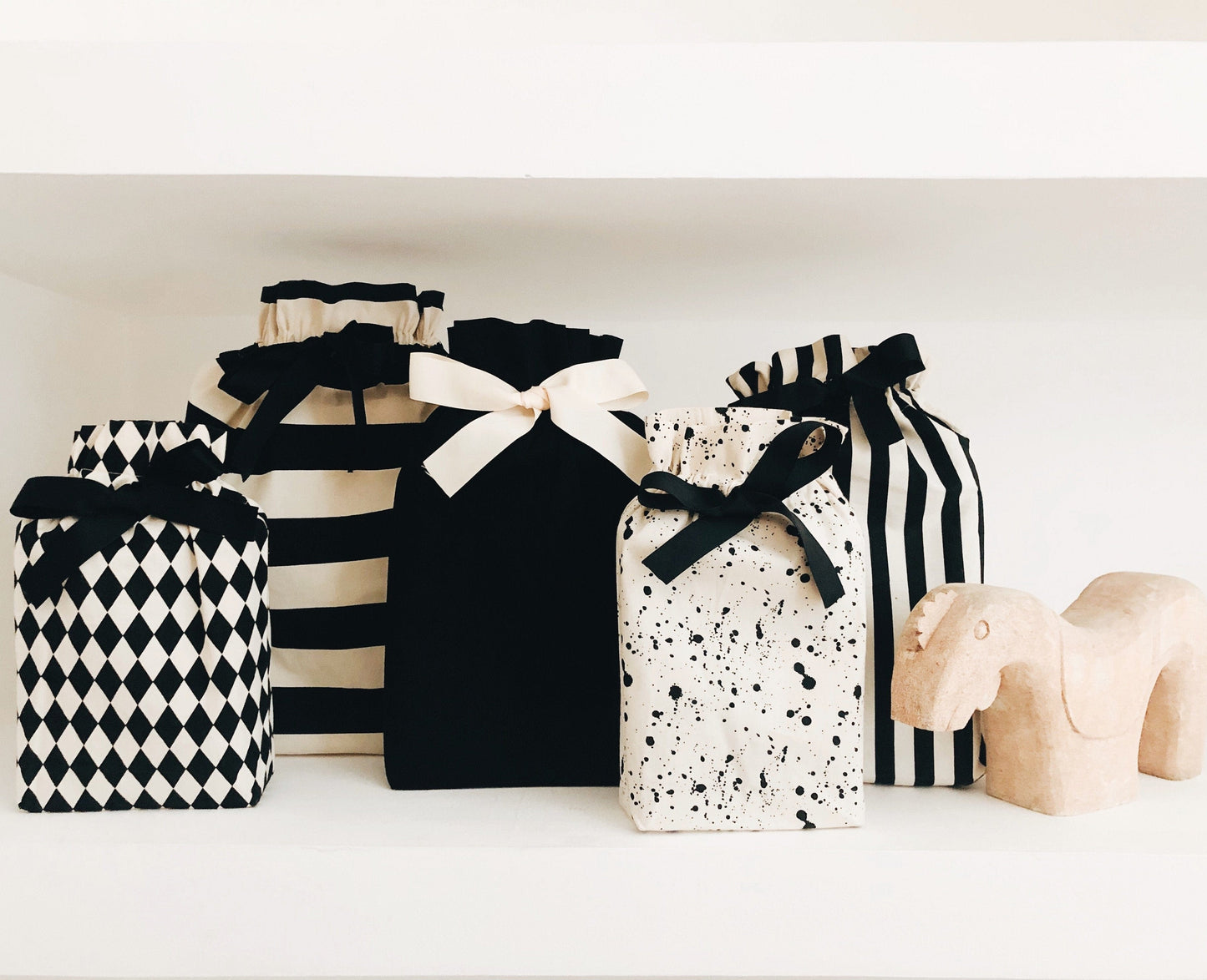 Gift Bag Striped Medium - Concordia Style Boutique