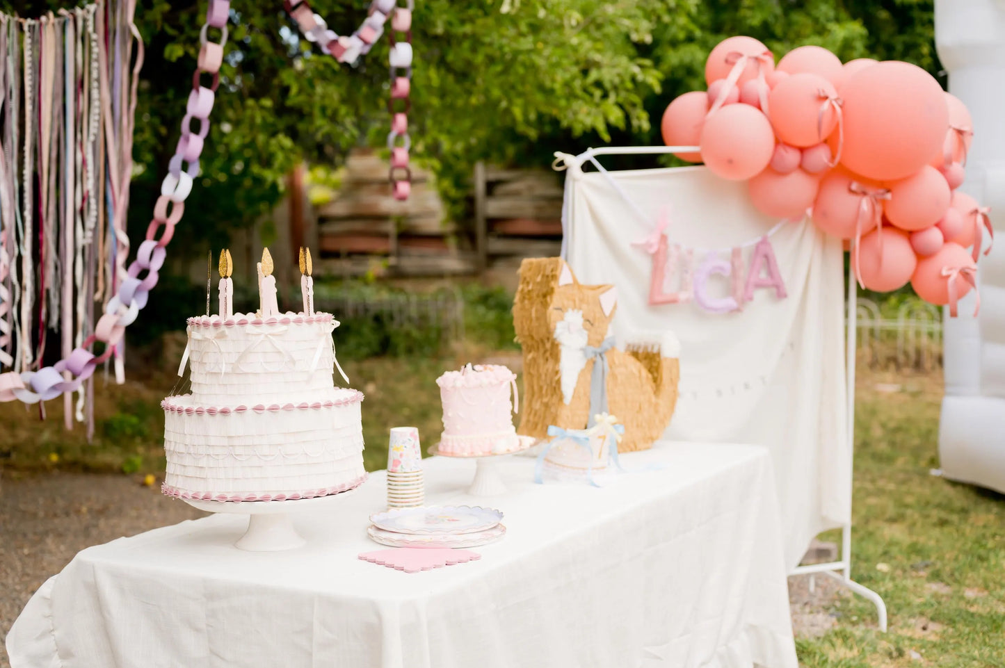 🎂 Birthday Cake Piñata – Handmade Party Cake Decoration, Candy Holder