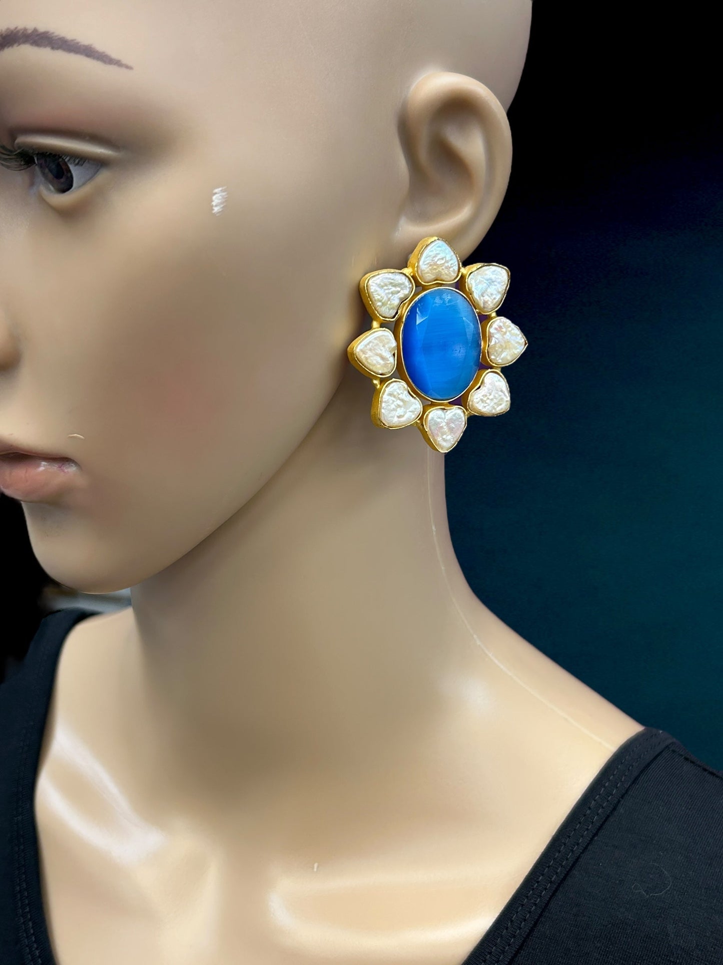 Baroque pearl earrings