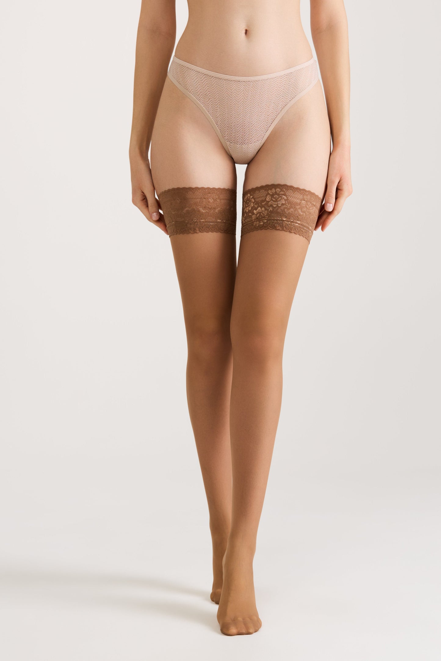 Stockings Conte Class 20 Den - Silicone Lace Top - Concordia Style Boutique