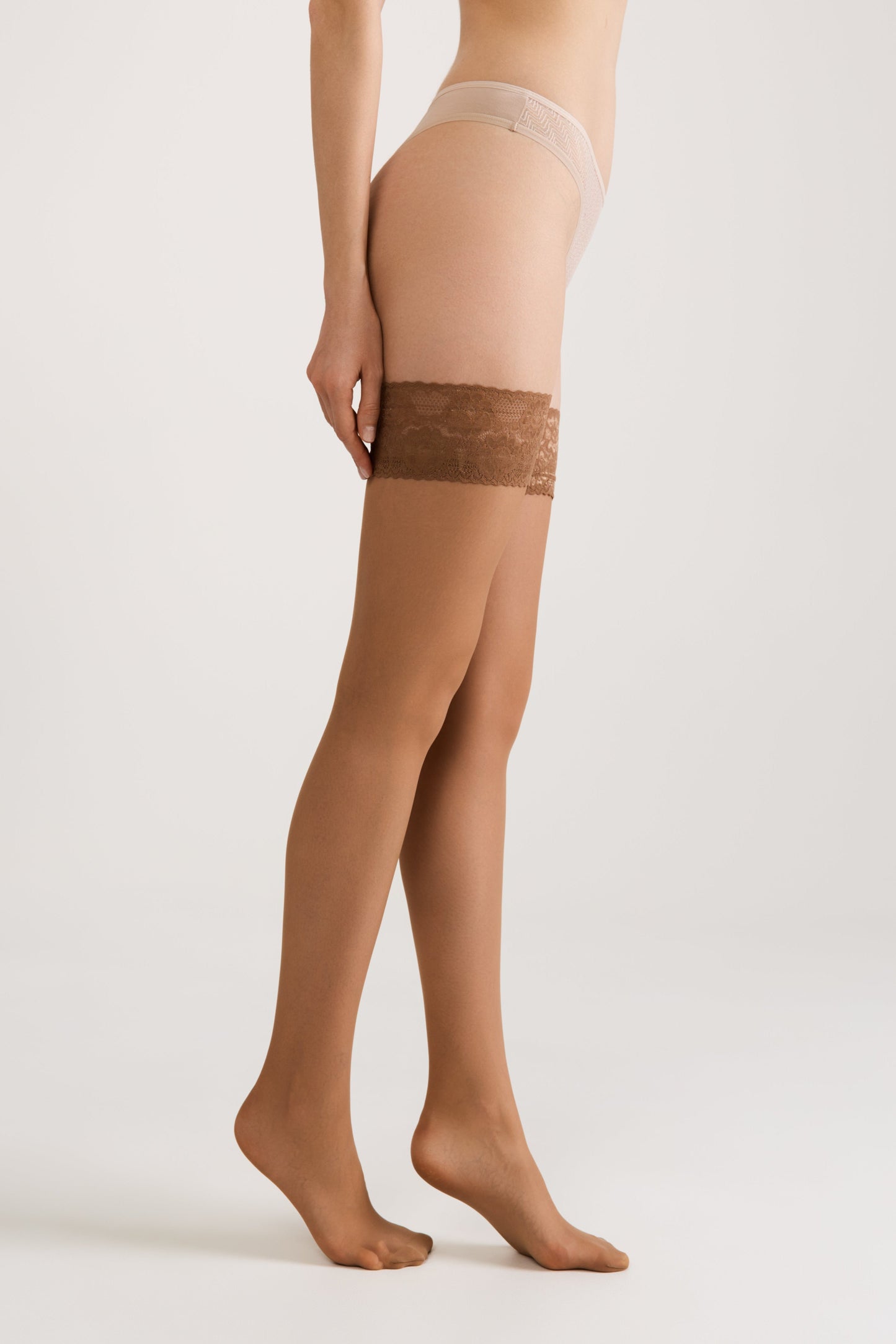 Stockings Conte Class 20 Den - Silicone Lace Top - Concordia Style Boutique