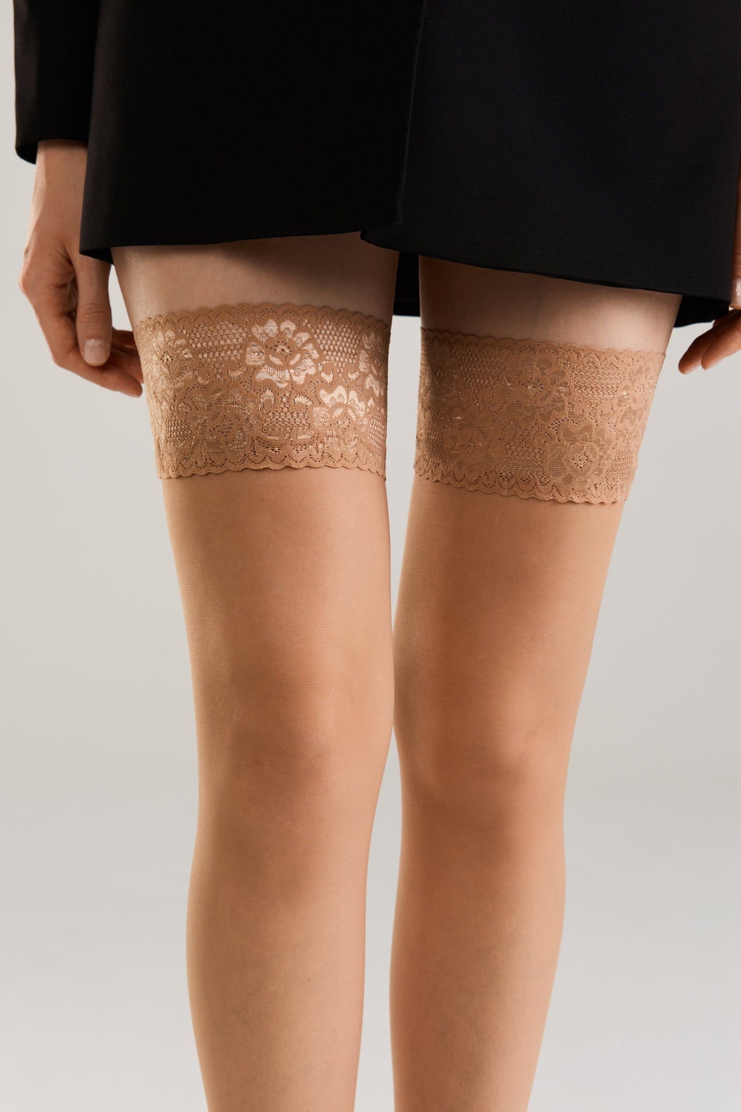 Stockings Conte Class 40 Den - Silicone Lace Top - Concordia Style Boutique