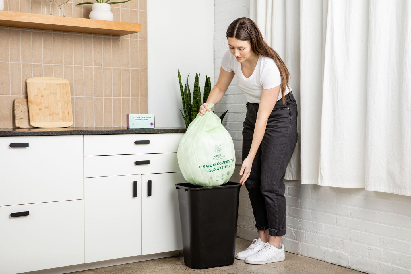 Compostable Kitchen Garbage Bags – 13 Gallon & 3 Gallon Sizes. Durable & Leak Proof