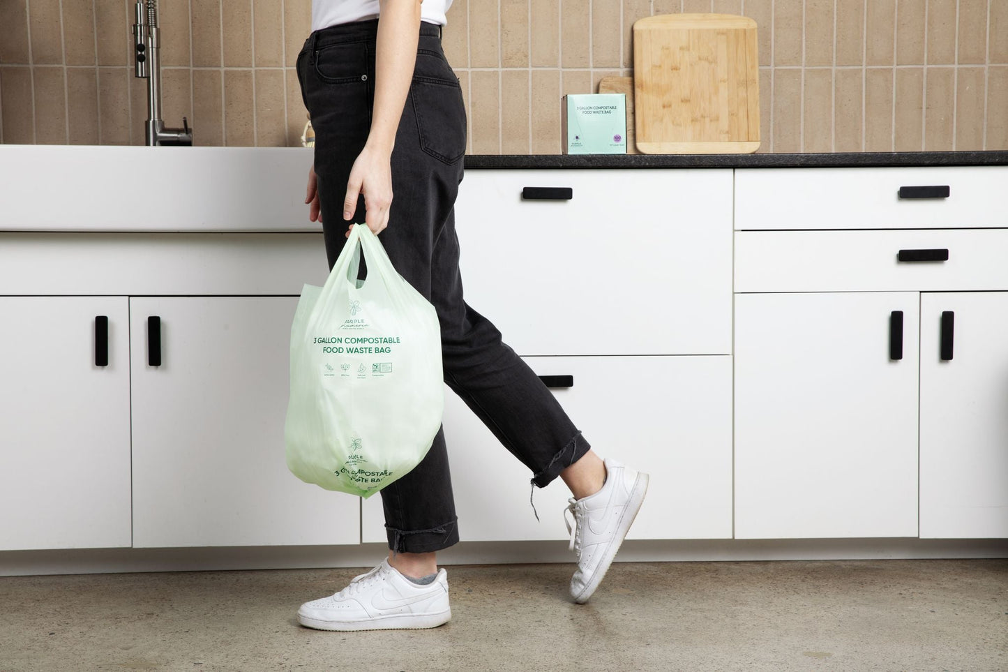 Compostable Kitchen Garbage Bags – 13 Gallon & 3 Gallon Sizes. Durable & Leak Proof