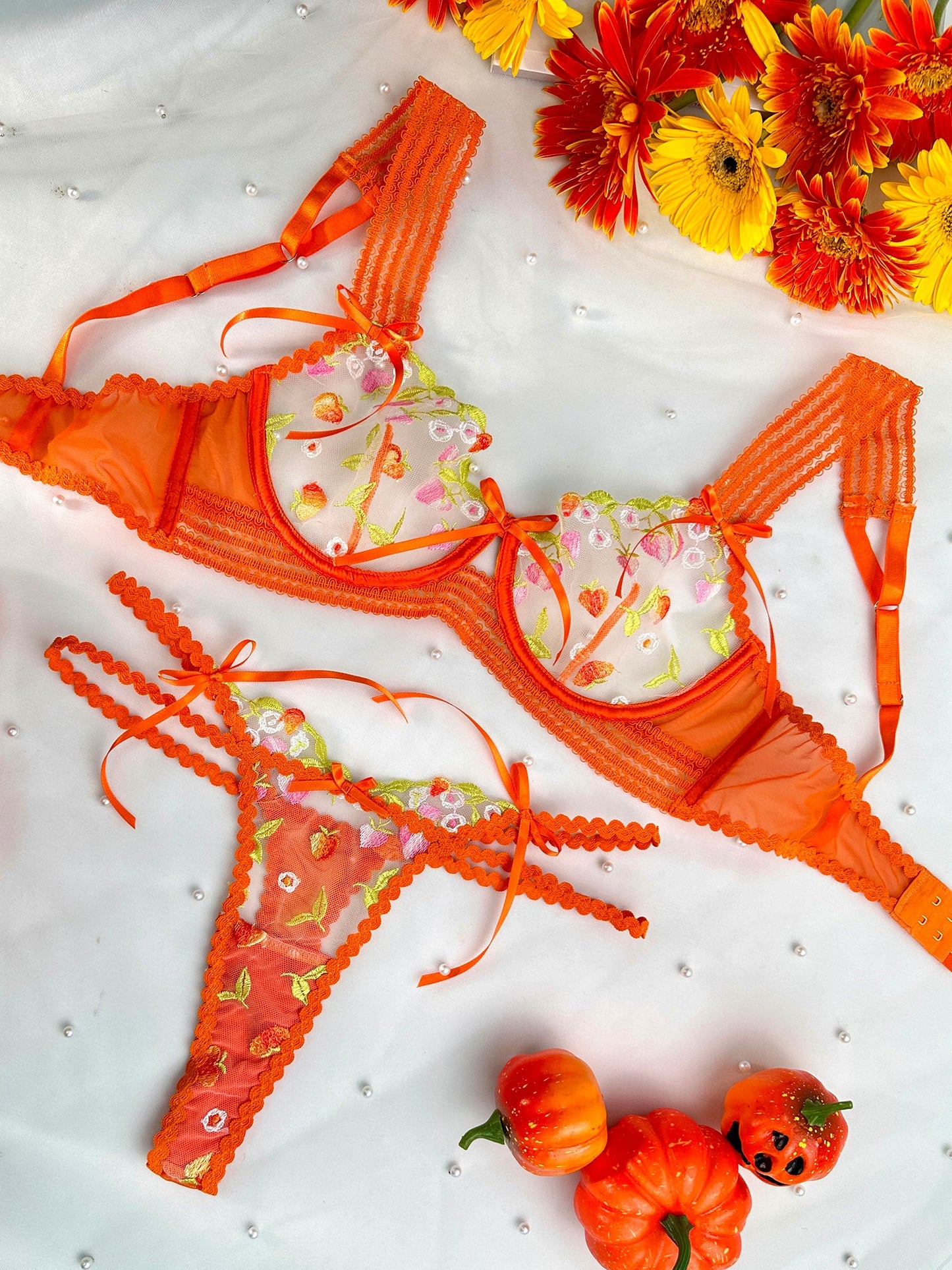Sunny Meadow Floral Lace Lingerie Set - Concordia Style Boutique