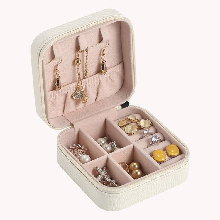 PORTABLE JEWELRY ORGANIZER - Concordia Style Boutique