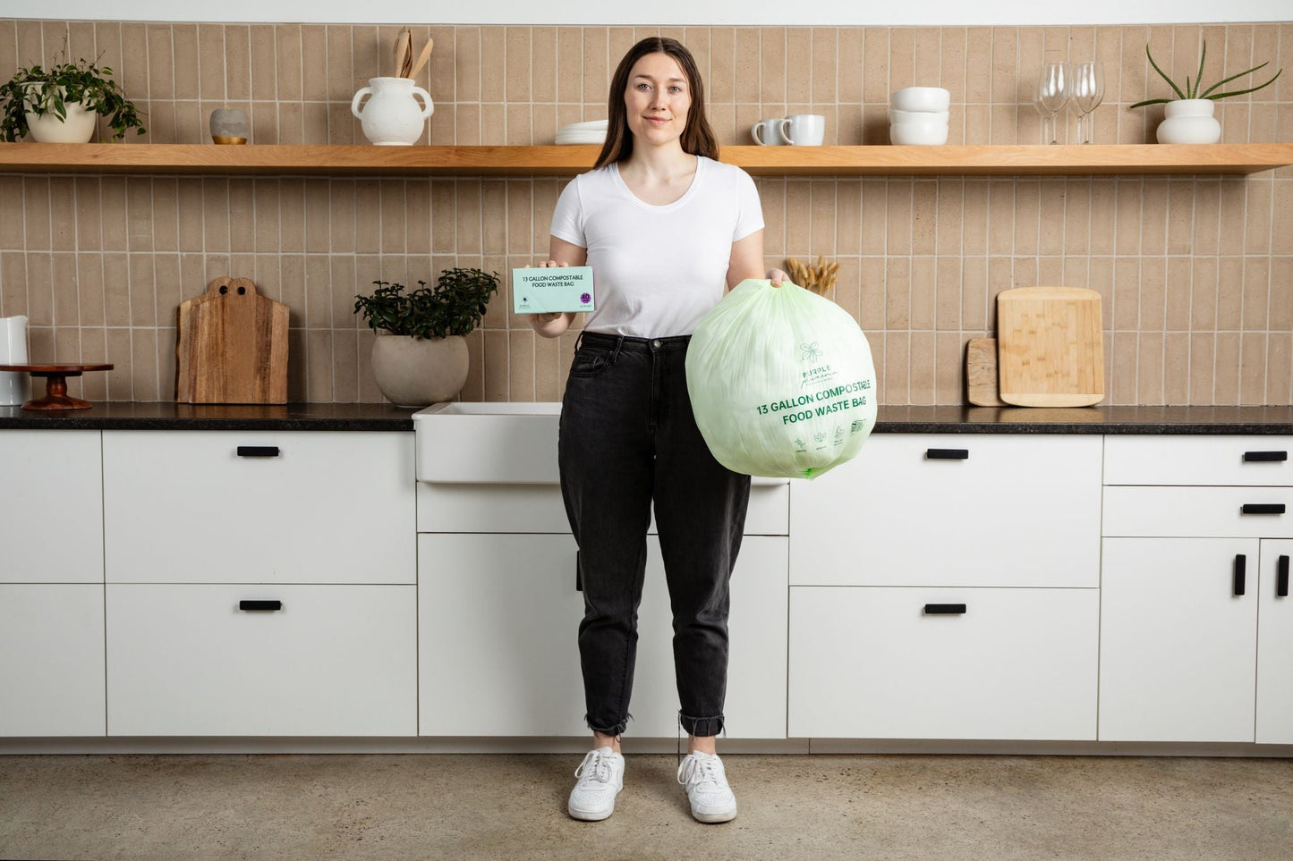 Compostable Kitchen Garbage Bags – 13 Gallon & 3 Gallon Sizes. Durable & Leak Proof