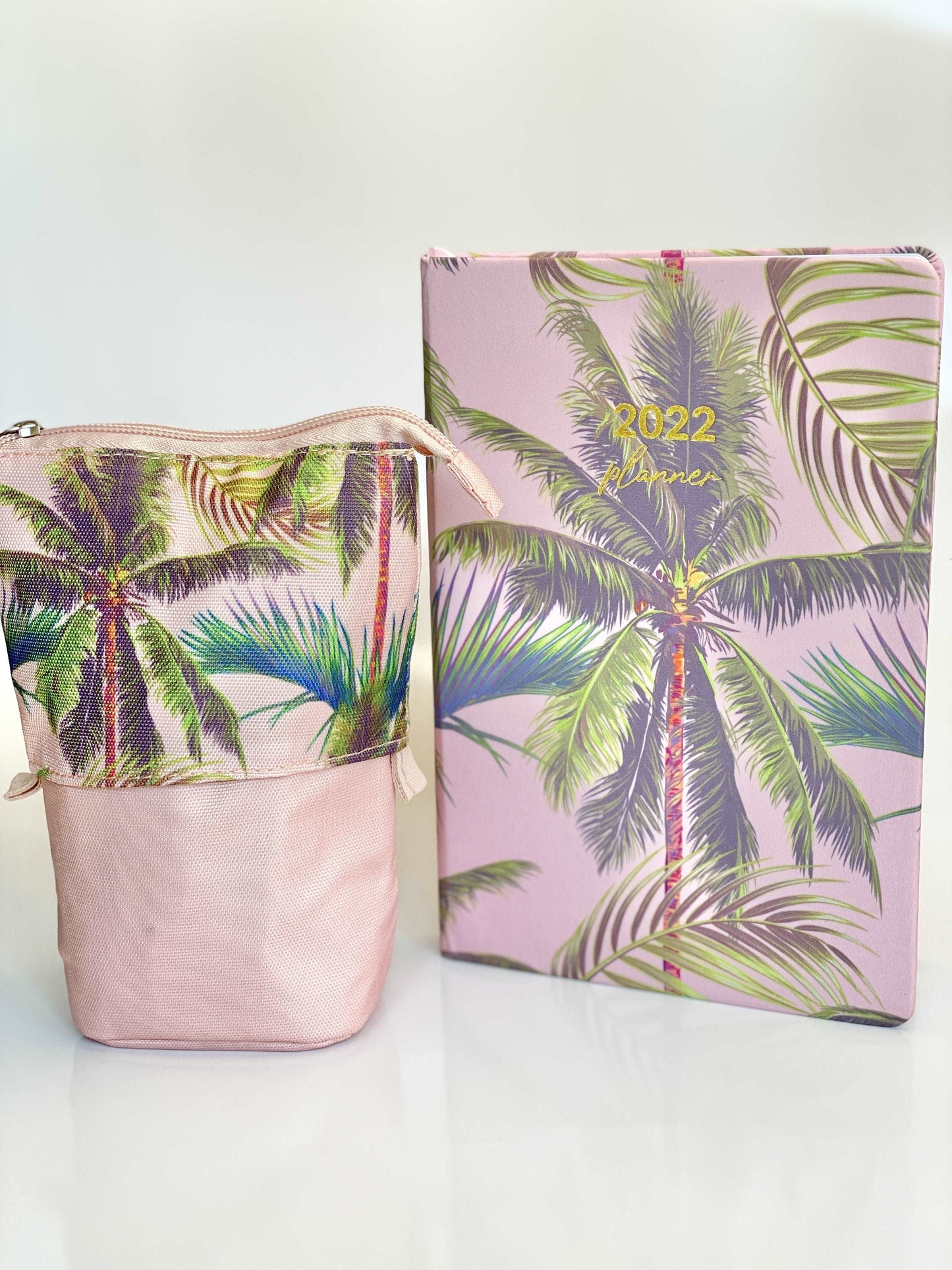 Beverly Hills Pencil + Stand Up Pen Holder Case