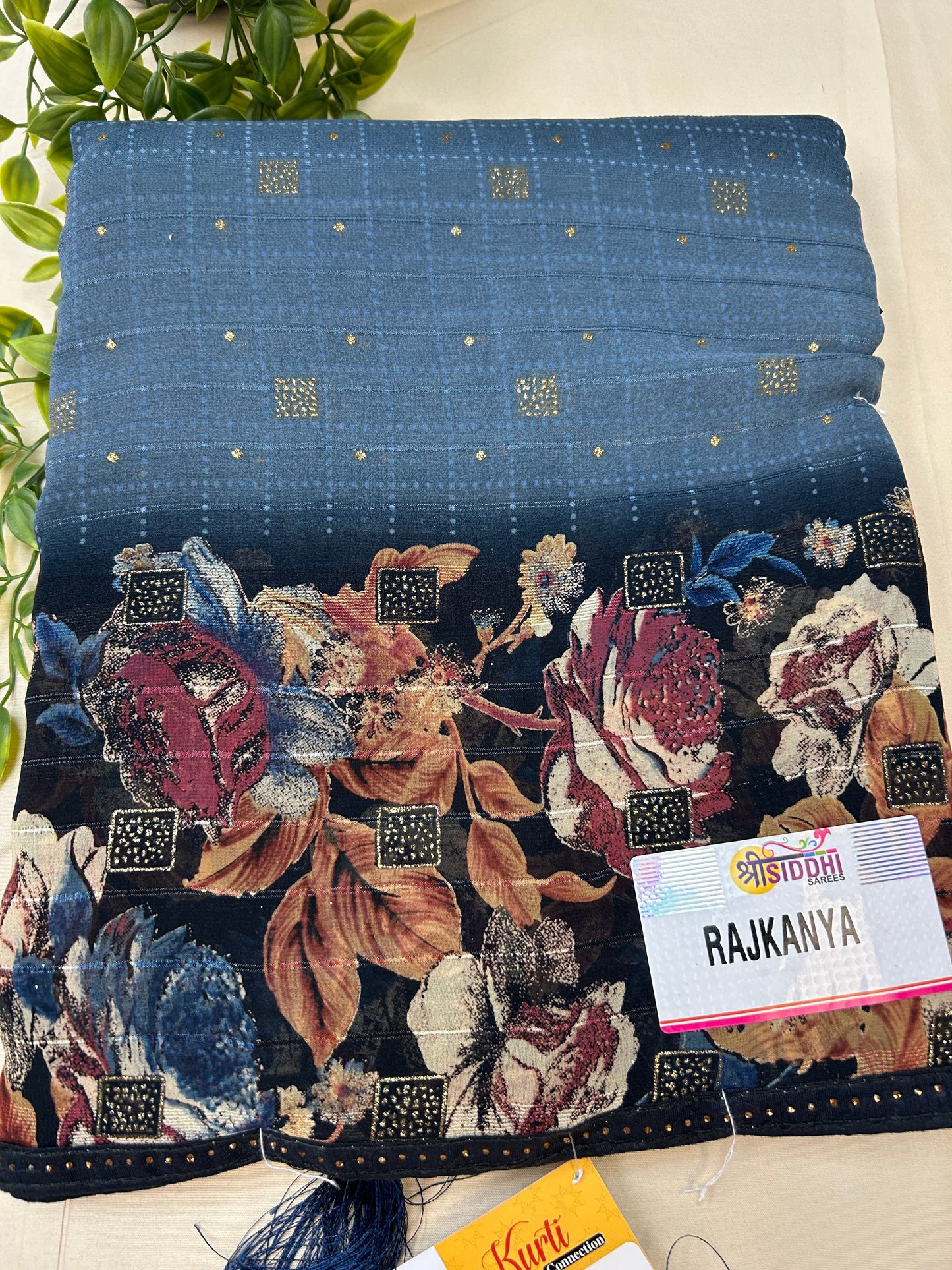 Chiffon Saree with blouse piece