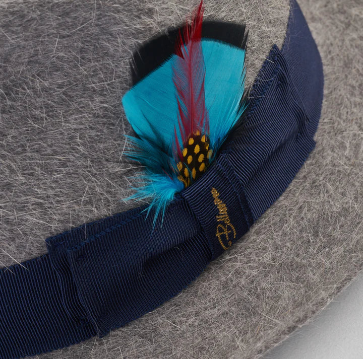 Fox Fedora - Gray - Long Hair - Concordia Style Boutique