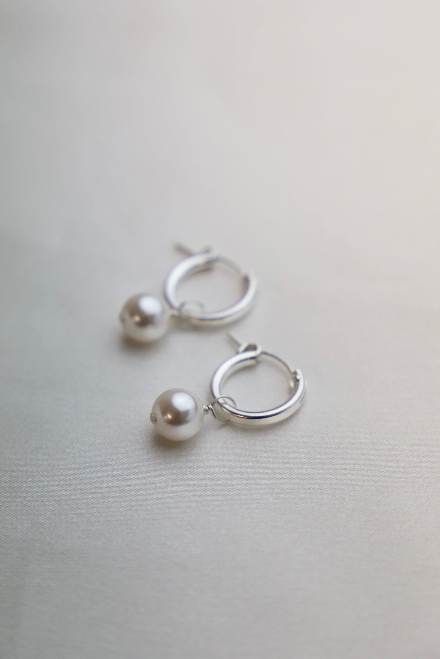 AUDREY PEARL HOOP EARRINGS-SILVER - Concordia Style Boutique