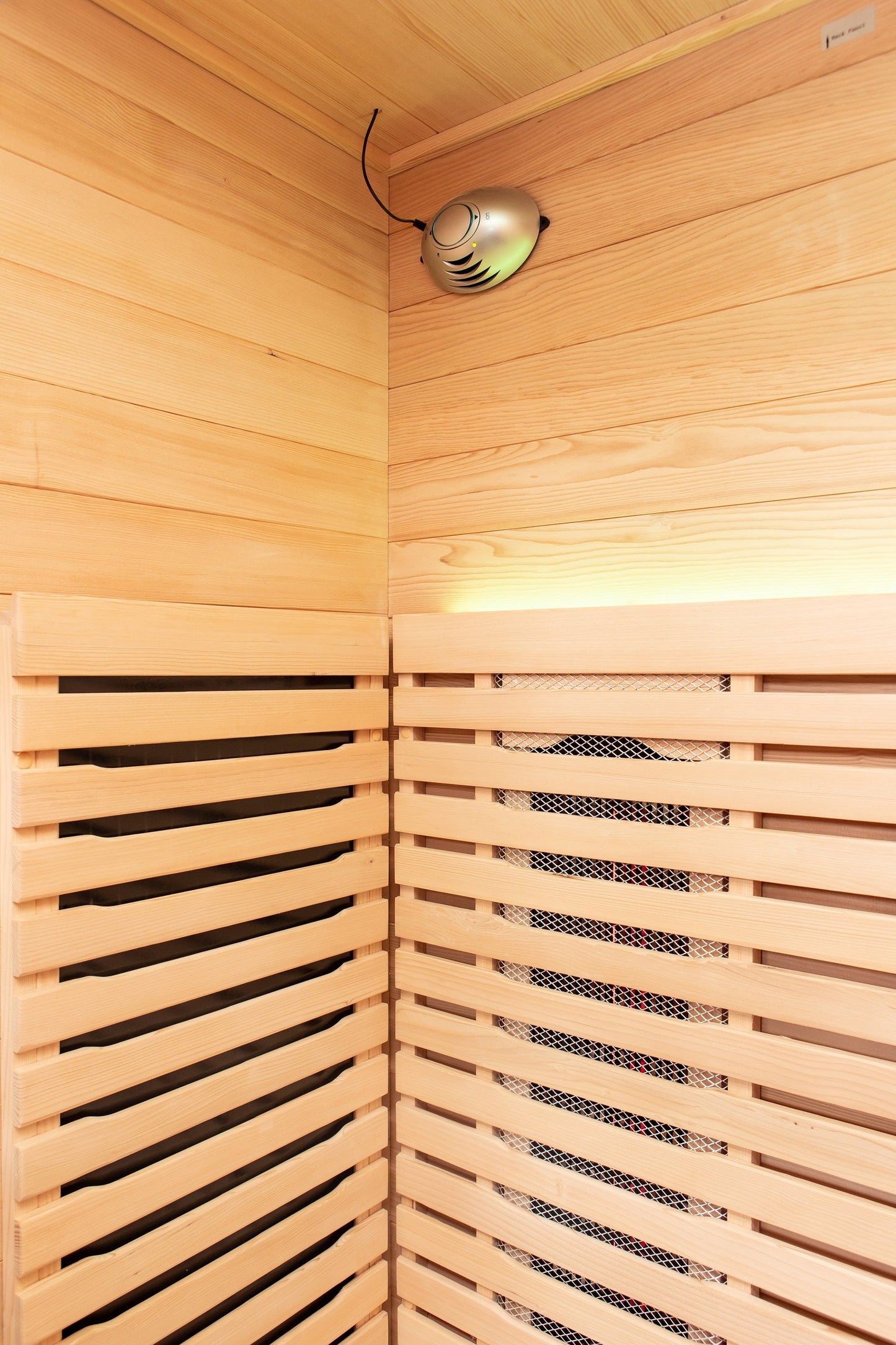 Peak Saunas Shasta 1-Person Full Spectrum Infrared Sauna with XL Medical-Grade Red Light Therapy & Smart WiFi App Control - Concordia Style Boutique