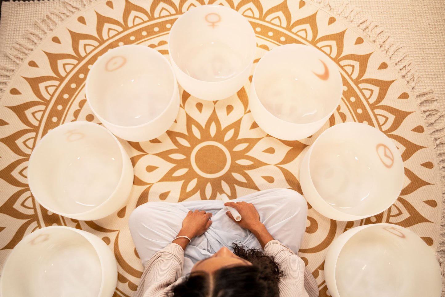 7-Piece Crystal Singing Bowl Chakra Set, Planetary Tuned