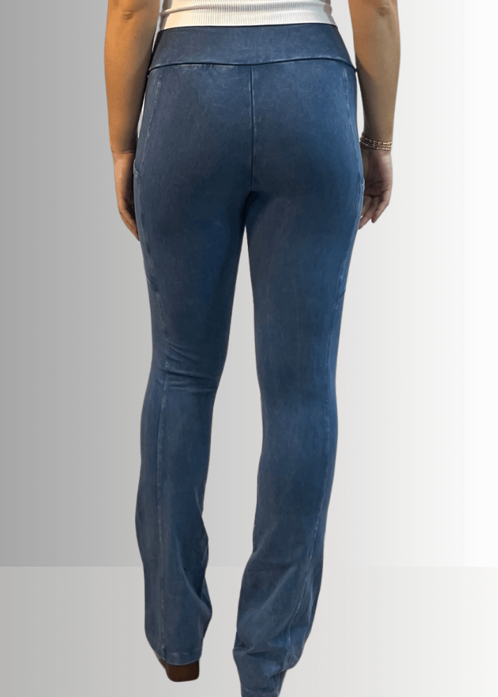 A Perfect Fit Cotton Bootcut Pocket Pants Light Denim - Concordia Style Boutique