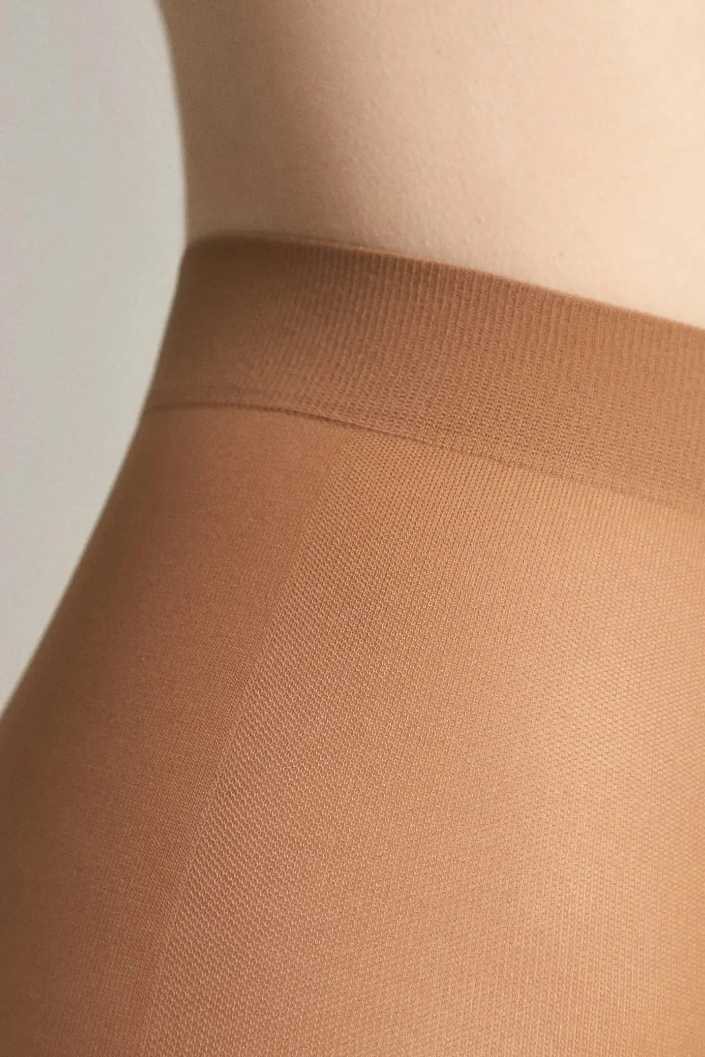 Tights Conte Balance 15 Den - Push-Up Effect - Concordia Style Boutique