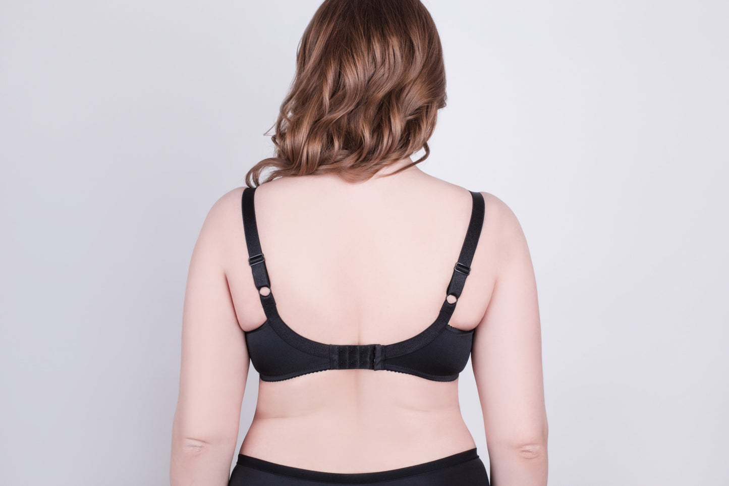 Bra Milavitsa 120150 - Underwired, Mesh Insert, Wide Straps - Concordia Style Boutique