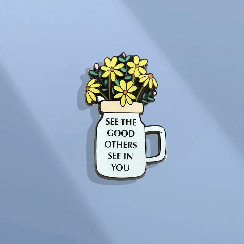 Fashion Vase Enamel Pin Brooch Lapel Clothing Accessories