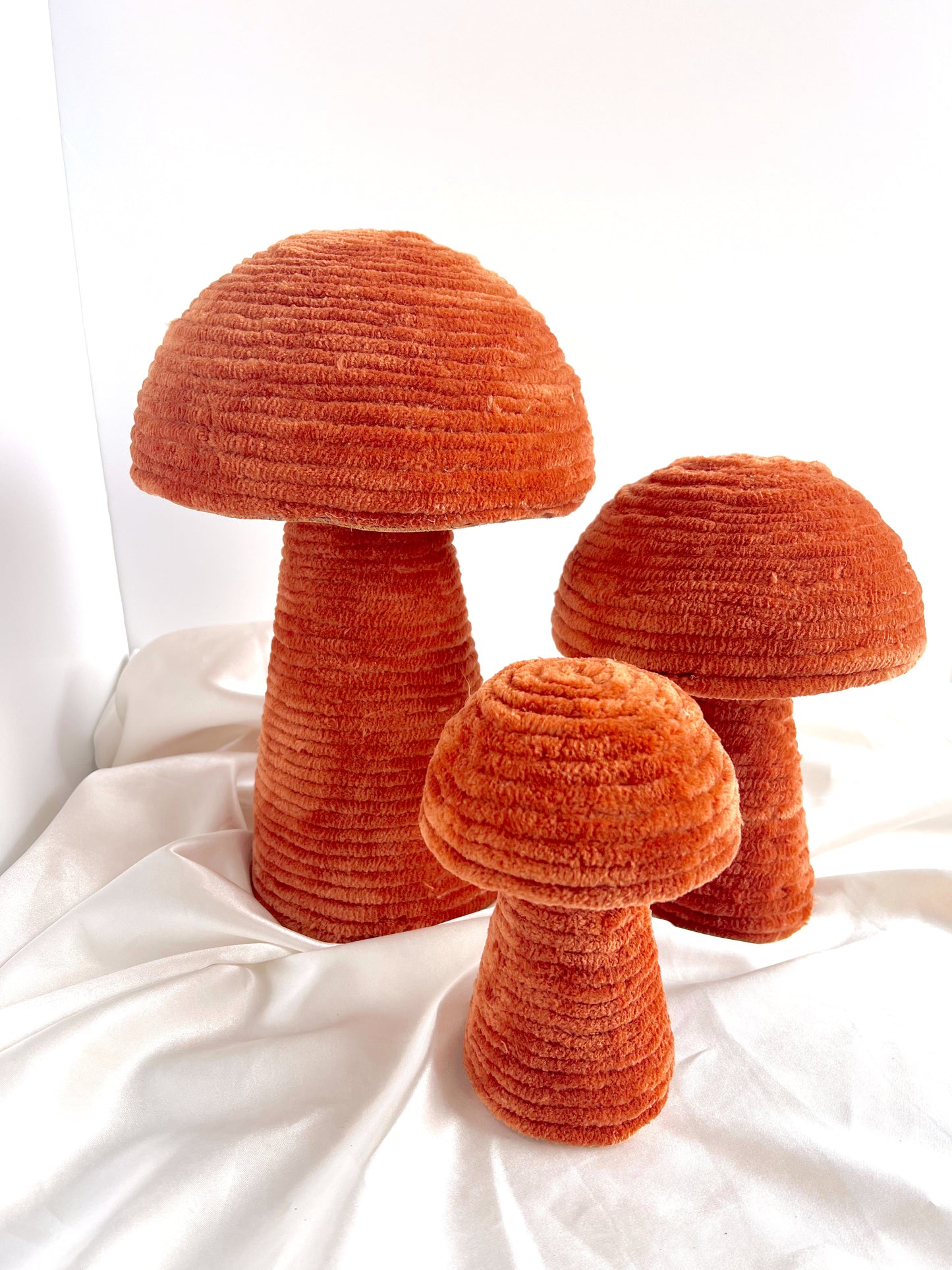 Regular Velvet Shroomie 2.0 - Concordia Style Boutique
