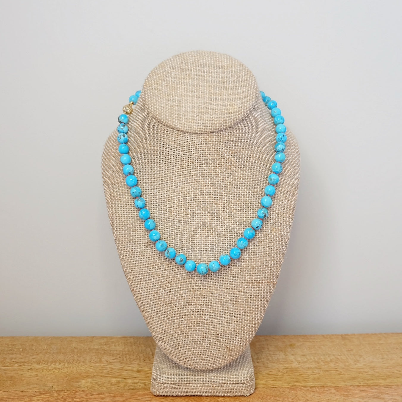 14K Gold Kingman Turquoise Necklace