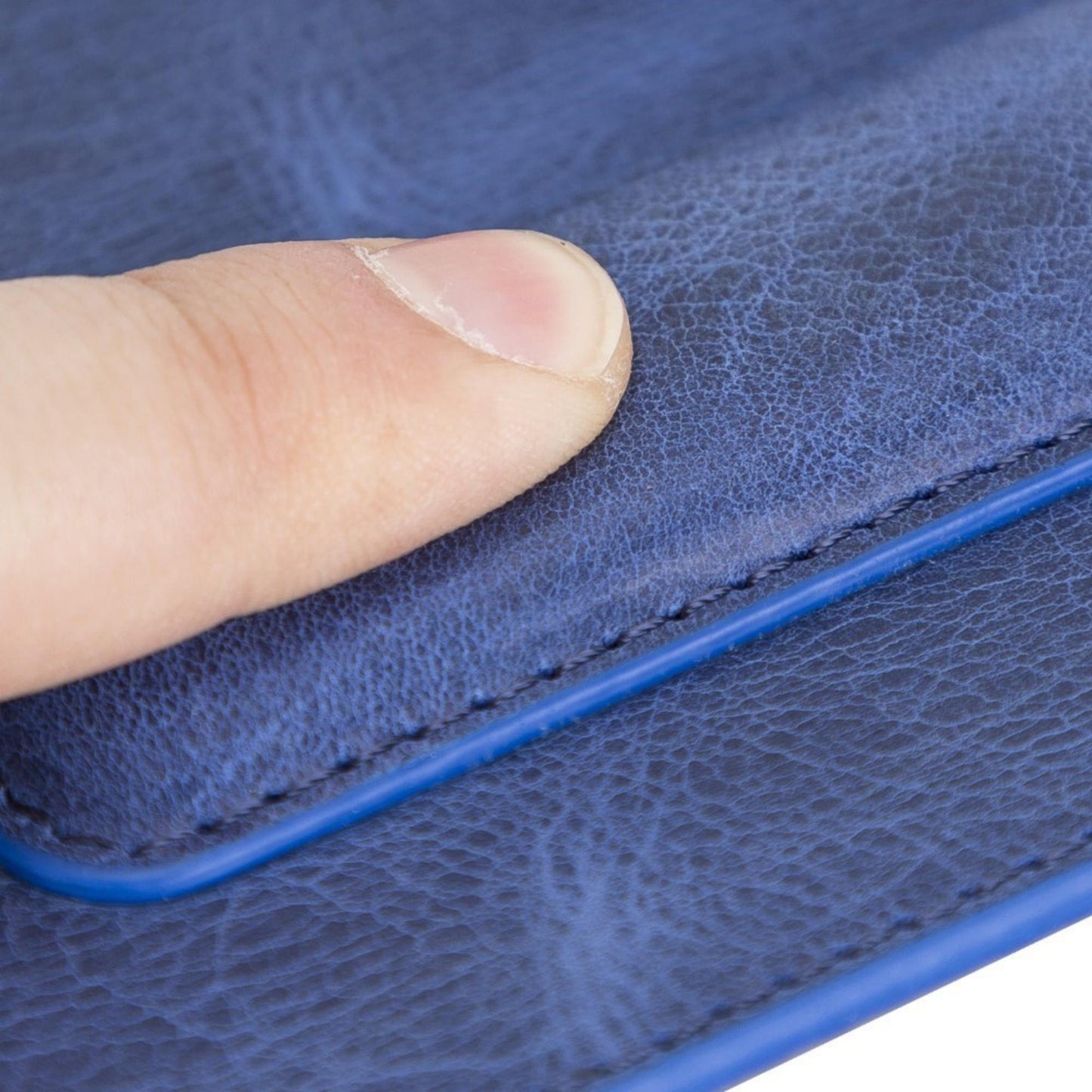 Boulder Full-Grain Leather Mouse Pad with Hand Support - Concordia Style Boutique