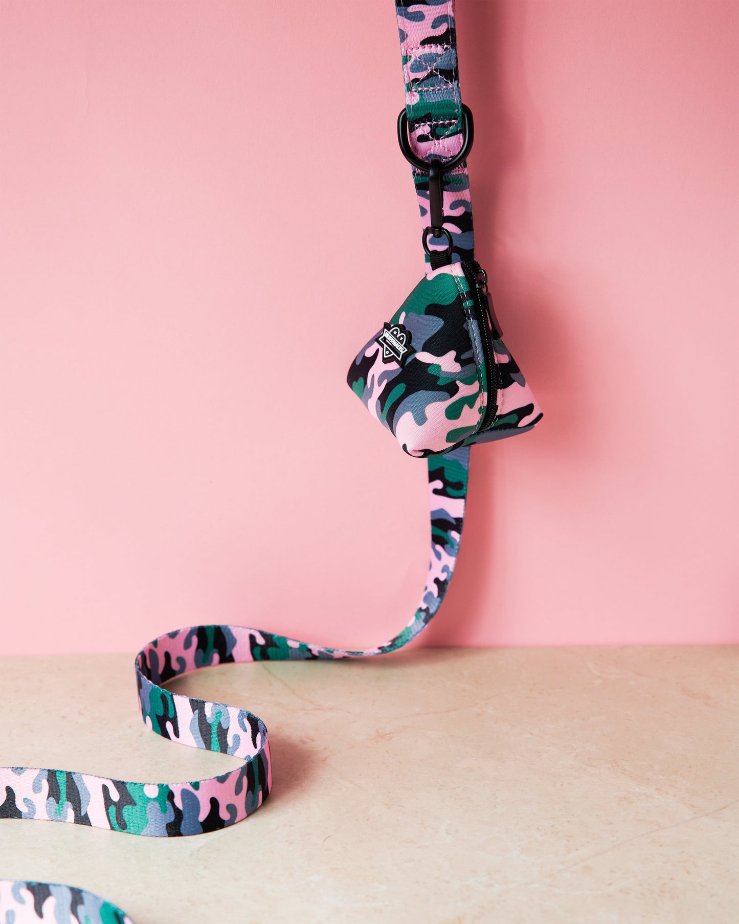 Camo QT Pink Dog Leash