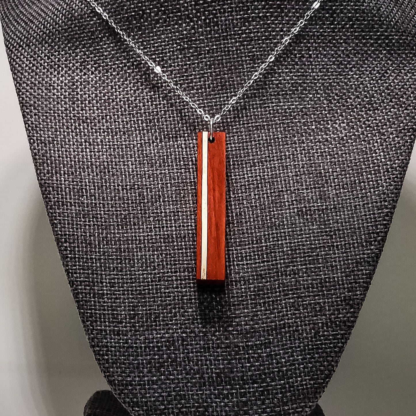 Horizontal Silver Inlay Necklace - Concordia Style Boutique