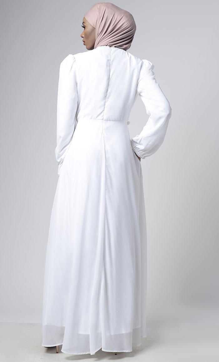 Classic White Puff Sleeve Everyday Abaya