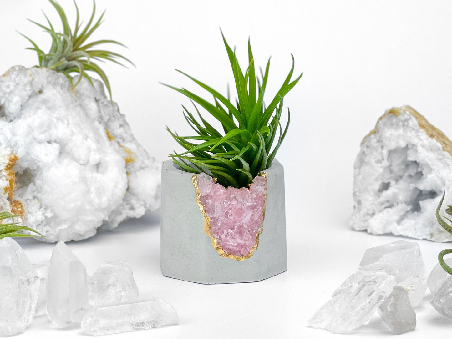ROSE QUARTZ CANDLE HOLDER - Concordia Style Boutique