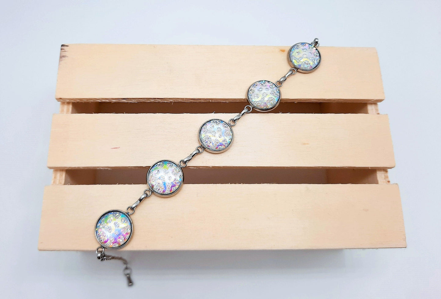 Iridescent White Resin Link Bracelet